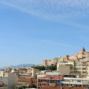 https://manzoni-suite.in-sardinia.net